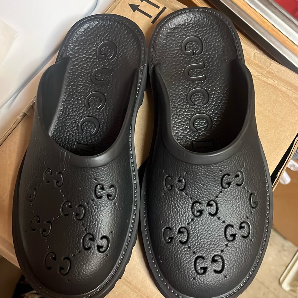 COPY - Women’s/men’s Mules